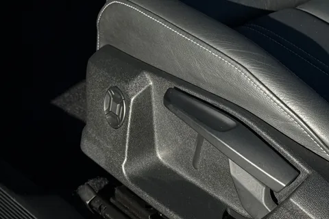 32 of 64 for Audi Q4 e-tron Q4 Sportback Black Edition 45 e-tron 210,00 kW