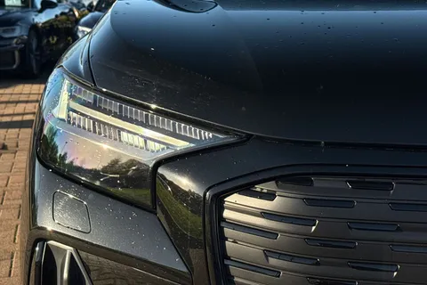 52 of 64 for Audi Q4 e-tron Q4 Sportback Black Edition 45 e-tron 210,00 kW