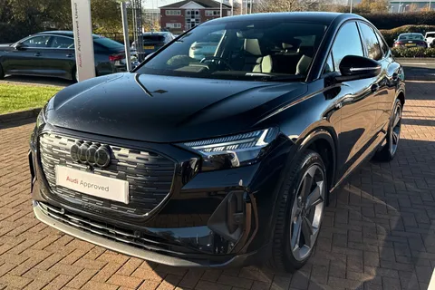 58 of 64 for Audi Q4 e-tron Q4 Sportback Black Edition 45 e-tron 210,00 kW