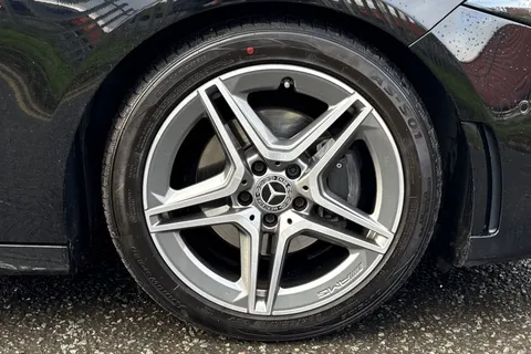 YS68XHU Mercedes-Benz A Class 1.3 A200 AMG Line (Premium) 7G-DCT Euro 6 (s/s) 5dr Thumbnail #14