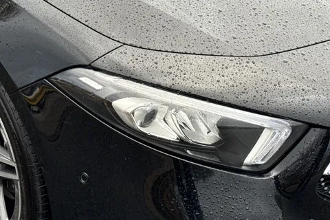 YS68XHU Mercedes-Benz A Class 1.3 A200 AMG Line (Premium) 7G-DCT Euro 6 (s/s) 5dr Thumbnail #40