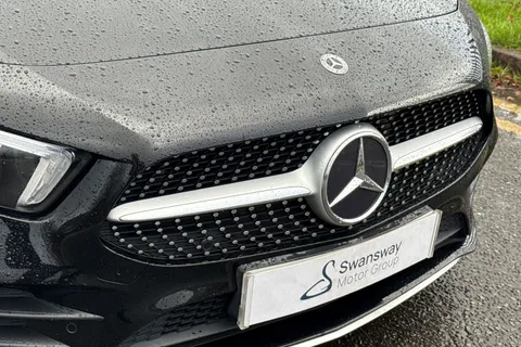 YS68XHU Mercedes-Benz A Class 1.3 A200 AMG Line (Premium) 7G-DCT Euro 6 (s/s) 5dr Thumbnail #41