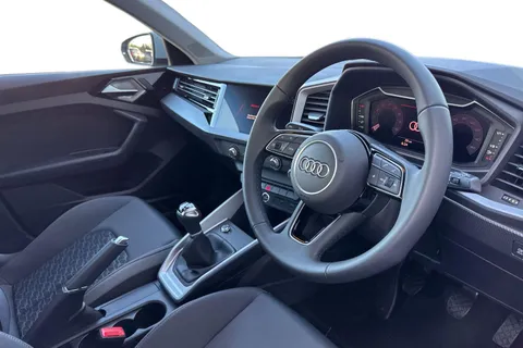 Audi A1 1.0 TFSI 30 Sport Sportback Euro 6 (s/s) 5dr Thumbnail #8