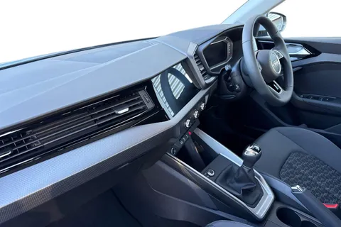 Audi A1 1.0 TFSI 30 Sport Sportback Euro 6 (s/s) 5dr Thumbnail #9