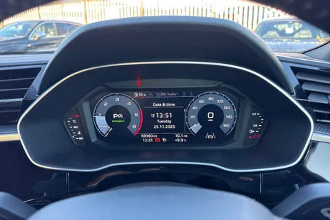 KV20LUR Audi Q3 S line 35 TDI 150 PS S tronic Thumbnail #38