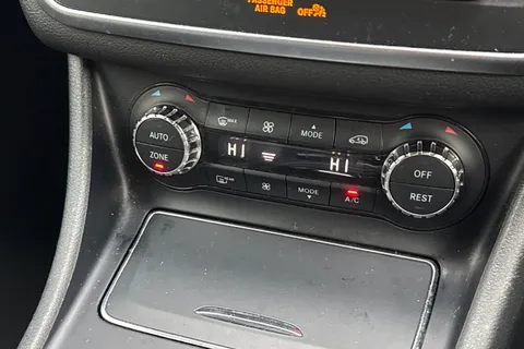 DF17LBX Mercedes-Benz Cla Class 2.1 CLA220d Sport Coupe 7G-DCT Euro 6 (s/s) 4dr Thumbnail #23