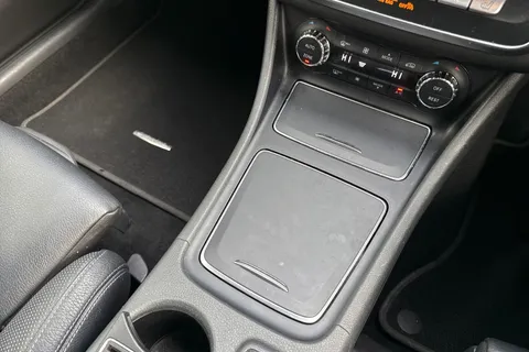 DF17LBX Mercedes-Benz Cla Class 2.1 CLA220d Sport Coupe 7G-DCT Euro 6 (s/s) 4dr Thumbnail #24