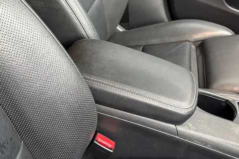 DF17LBX Mercedes-Benz Cla Class 2.1 CLA220d Sport Coupe 7G-DCT Euro 6 (s/s) 4dr Thumbnail #38