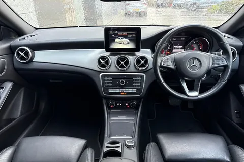 DF17LBX Mercedes-Benz Cla Class 2.1 CLA220d Sport Coupe 7G-DCT Euro 6 (s/s) 4dr Thumbnail #39