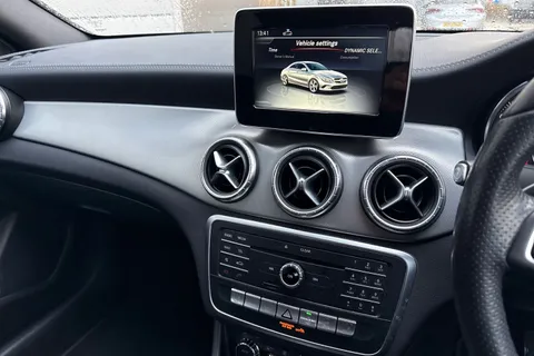 DF17LBX Mercedes-Benz Cla Class 2.1 CLA220d Sport Coupe 7G-DCT Euro 6 (s/s) 4dr Thumbnail #40