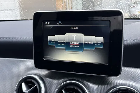 DF17LBX Mercedes-Benz Cla Class 2.1 CLA220d Sport Coupe 7G-DCT Euro 6 (s/s) 4dr Thumbnail #43