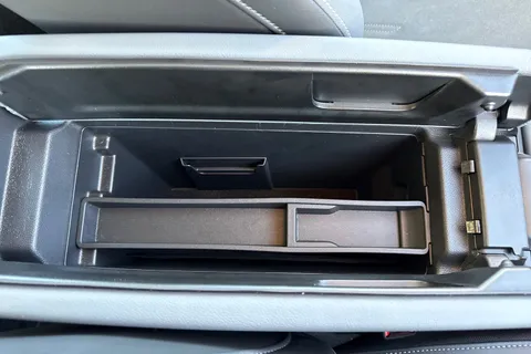 DA25CCN Volkswagen Passat 1.5 TSI eHybrid 204PS Life ⭐Towbar including trailer assist |18' 'York'  Al Thumbnail #47