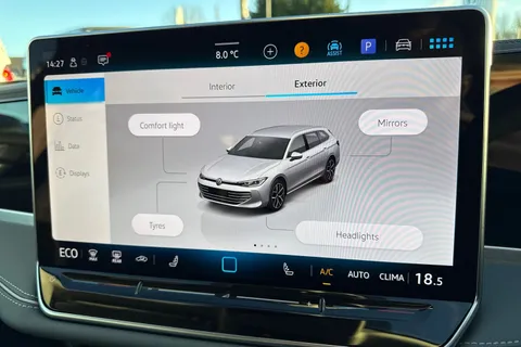 DA25CCN Volkswagen Passat 1.5 TSI eHybrid 204PS Life ⭐Towbar including trailer assist |18' 'York'  Al Thumbnail #57