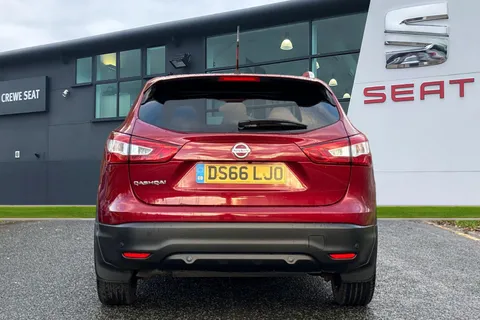 DS66LJO Nissan Qashqai 1.6 dCi Tekna XTRON 2WD Euro 6 (s/s) 5dr Thumbnail #5