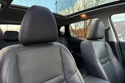 DS66LJO Nissan Qashqai 1.6 dCi Tekna XTRON 2WD Euro 6 (s/s) 5dr Thumbnail #25