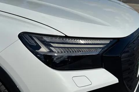 PK75JRU Audi Q4 e-tron Q4 Sportback Black Edition 45 e-tron  210,00 kW Thumbnail #9