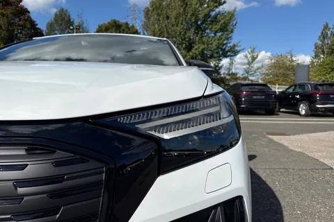 PK75JRU Audi Q4 e-tron Q4 Sportback Black Edition 45 e-tron  210,00 kW Thumbnail #25