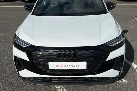 PK75JRU Audi Q4 e-tron Q4 Sportback Black Edition 45 e-tron  210,00 kW Thumbnail #26