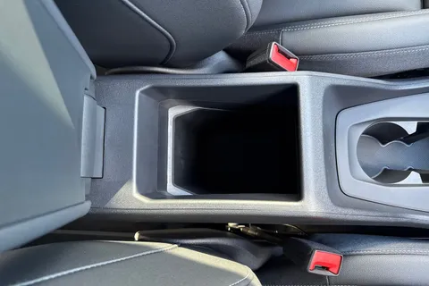 PK75JRU Audi Q4 e-tron Q4 Sportback Black Edition 45 e-tron  210,00 kW Thumbnail #53