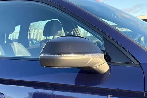 YF23AEM Audi Q5 SUV Edition 1 40 TDI quattro 204 PS S tronic Thumbnail #25