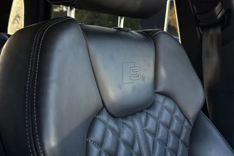 YF23AEM Audi Q5 SUV Edition 1 40 TDI quattro 204 PS S tronic Thumbnail #40