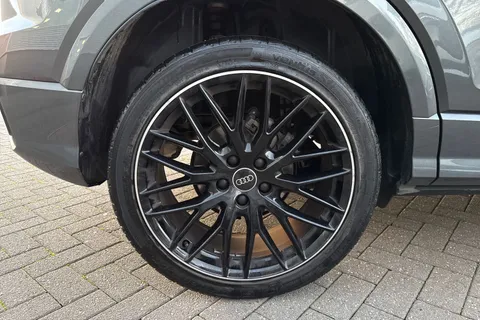 SN25ZTY Audi Q2 Black Edition 35 TFSI  150 PS 6-speed Thumbnail #12