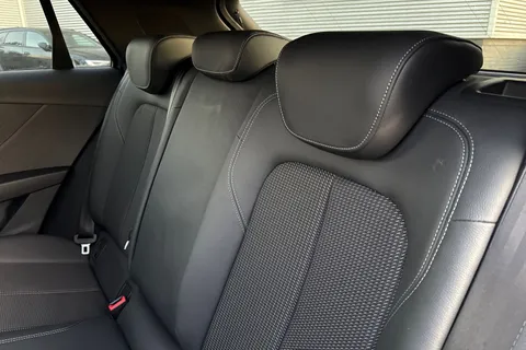 SN25ZTY Audi Q2 Black Edition 35 TFSI  150 PS 6-speed Thumbnail #20