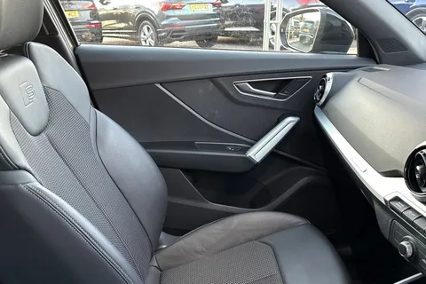 SN25ZTY Audi Q2 Black Edition 35 TFSI  150 PS 6-speed Thumbnail #21