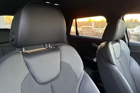 SN25ZTY Audi Q2 Black Edition 35 TFSI  150 PS 6-speed Thumbnail #25