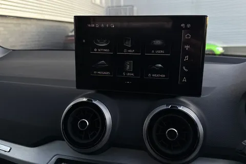 SN25ZTY Audi Q2 Black Edition 35 TFSI  150 PS 6-speed Thumbnail #40