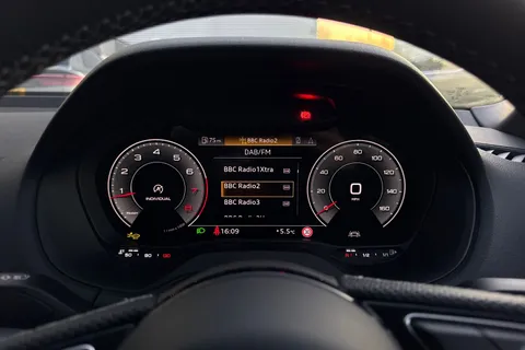 SN25ZTY Audi Q2 Black Edition 35 TFSI  150 PS 6-speed Thumbnail #44