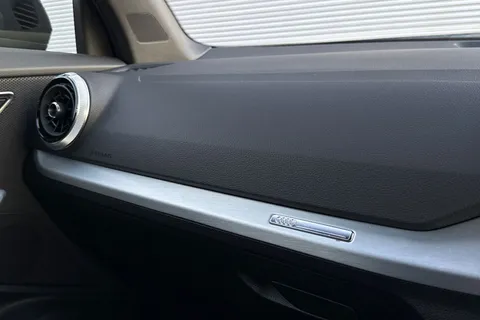 SN25ZTY Audi Q2 Black Edition 35 TFSI  150 PS 6-speed Thumbnail #56