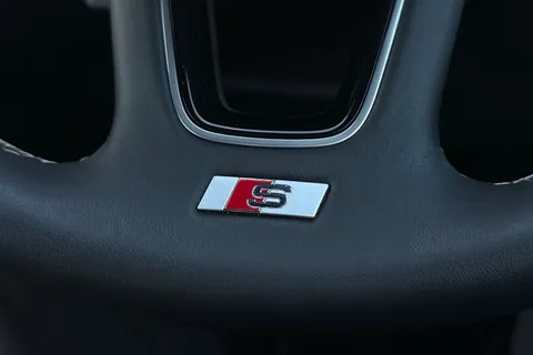 EA23FZO Audi A5 Cabriolet S line 40 TFSI 204 PS S tronic Thumbnail #40