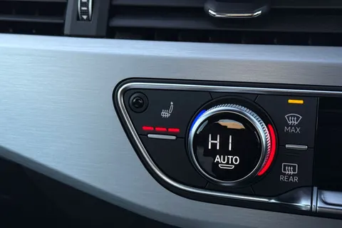 EA23FZO Audi A5 Cabriolet S line 40 TFSI 204 PS S tronic Thumbnail #46