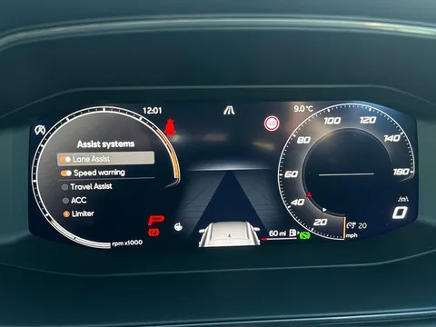 KW25ZXC CUPRA Formentor 1.5 eTSI 150 V3 5dr DSG Thumbnail #36