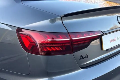 BD22CXU Audi A4 Black Edition 35 TFSI 150 PS S tronic Thumbnail #9