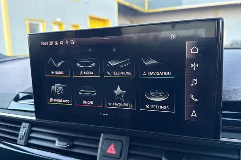 BD22CXU Audi A4 Black Edition 35 TFSI 150 PS S tronic Thumbnail #18