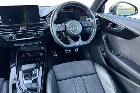 BD22CXU Audi A4 Black Edition 35 TFSI 150 PS S tronic Thumbnail #19