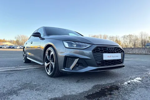 BD22CXU Audi A4 Black Edition 35 TFSI 150 PS S tronic Thumbnail #30