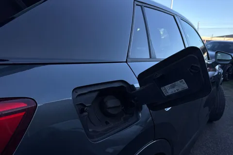 KY71GXB Audi Q2 Black Edition 35 TFSI  150 PS S tronic Thumbnail #31