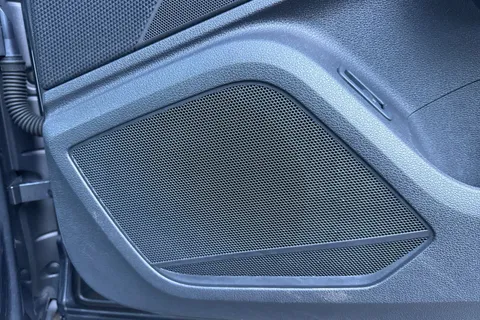 KY71GXB Audi Q2 Black Edition 35 TFSI  150 PS S tronic Thumbnail #50