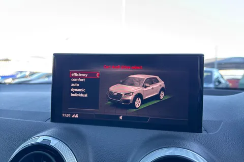 KY71GXB Audi Q2 Black Edition 35 TFSI  150 PS S tronic Thumbnail #57