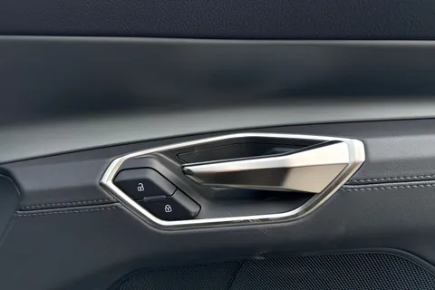  Audi e-tron GT 105kWh Auto quattro 4dr Thumbnail #21