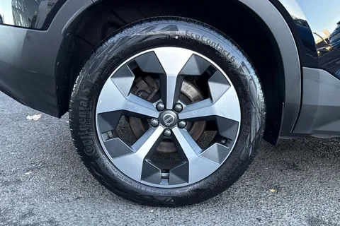 NV73HZY Volvo Xc40 2.0 B4 MHEV Ultimate DCT Auto Euro 6 (s/s) 5dr Thumbnail #14