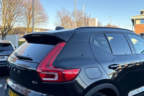 NV73HZY Volvo Xc40 2.0 B4 MHEV Ultimate DCT Auto Euro 6 (s/s) 5dr Thumbnail #31