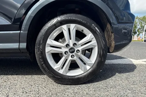 PY25HTU Audi Q2 Sport 30 TFSI 116 PS 6-speed Thumbnail #11