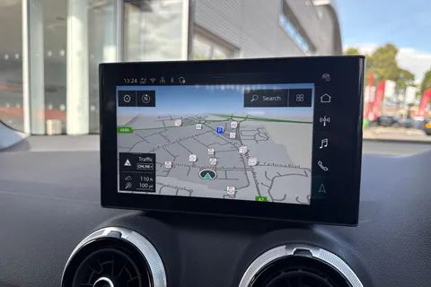 PY25HTU Audi Q2 Sport 30 TFSI 116 PS 6-speed Thumbnail #17