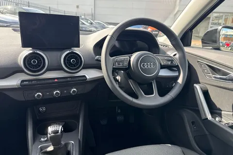 PY25HTU Audi Q2 Sport 30 TFSI 116 PS 6-speed Thumbnail #18