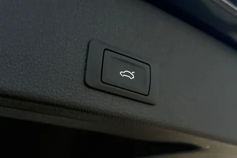 PY25HTU Audi Q2 Sport 30 TFSI 116 PS 6-speed Thumbnail #26