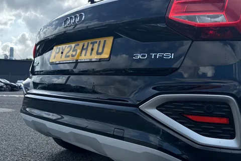 PY25HTU Audi Q2 Sport 30 TFSI 116 PS 6-speed Thumbnail #34